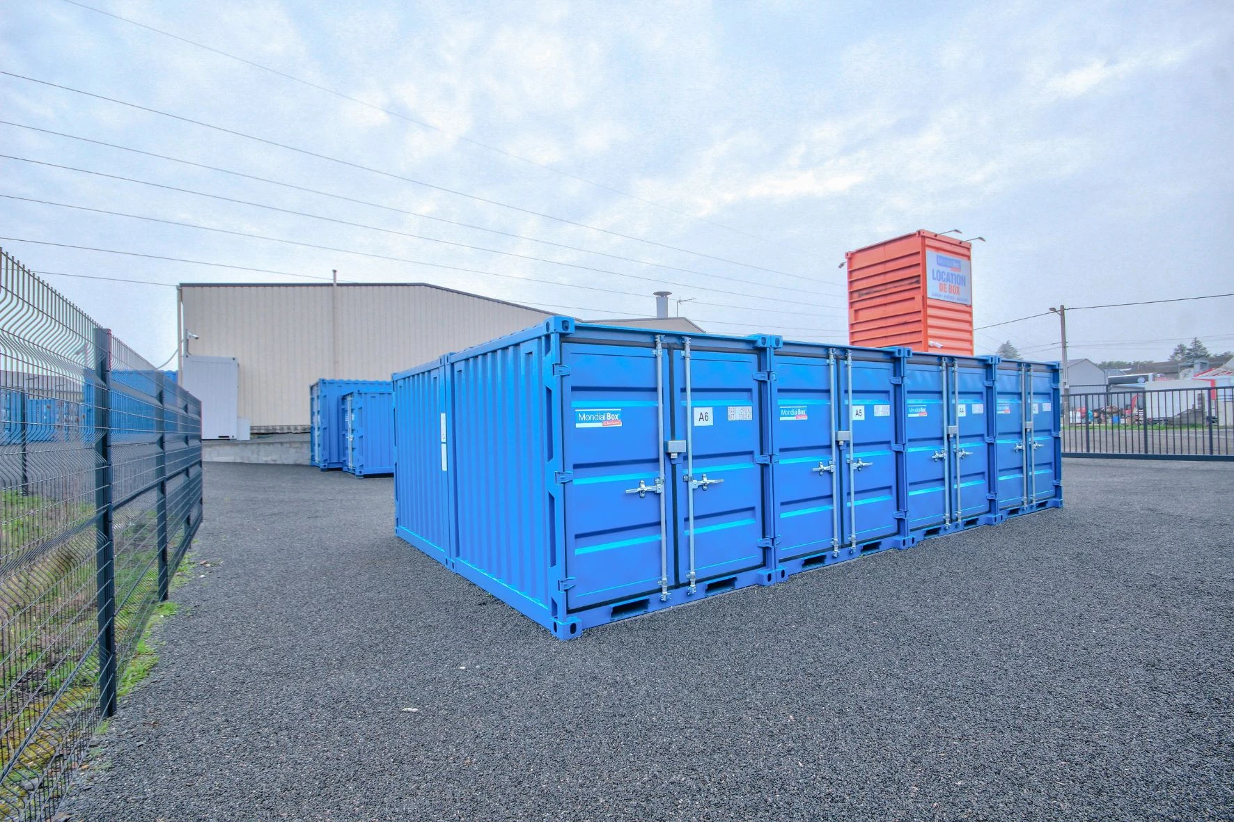 mondialbox saumur garde meuble