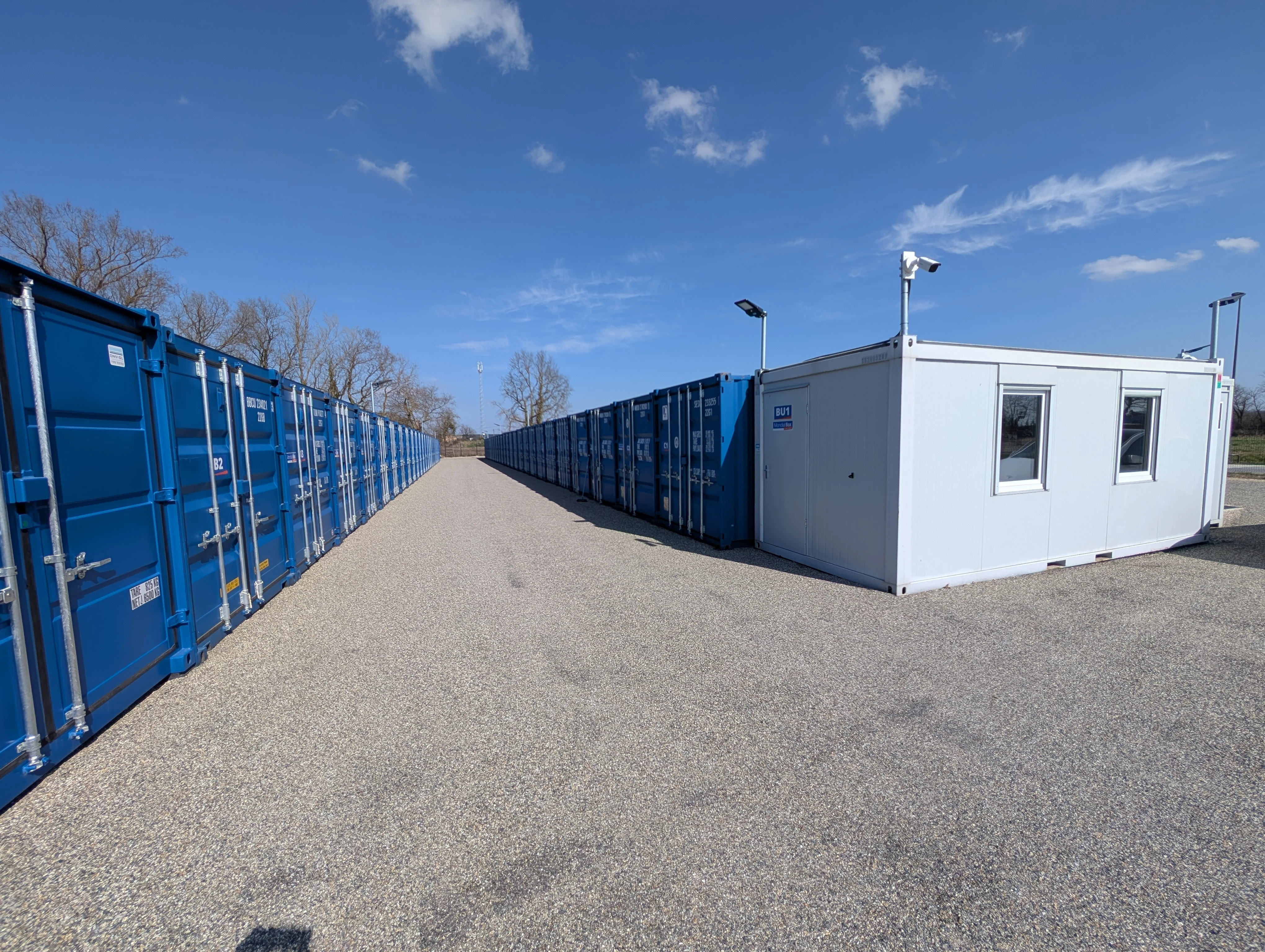 box outdoor et bungalow accueil mondialbox montauban